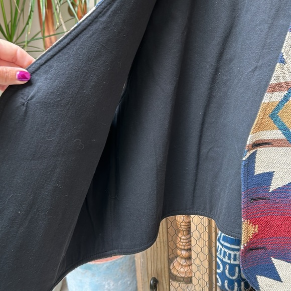 True Grit Aztec Southwestern Vest - Picture 6 of 10